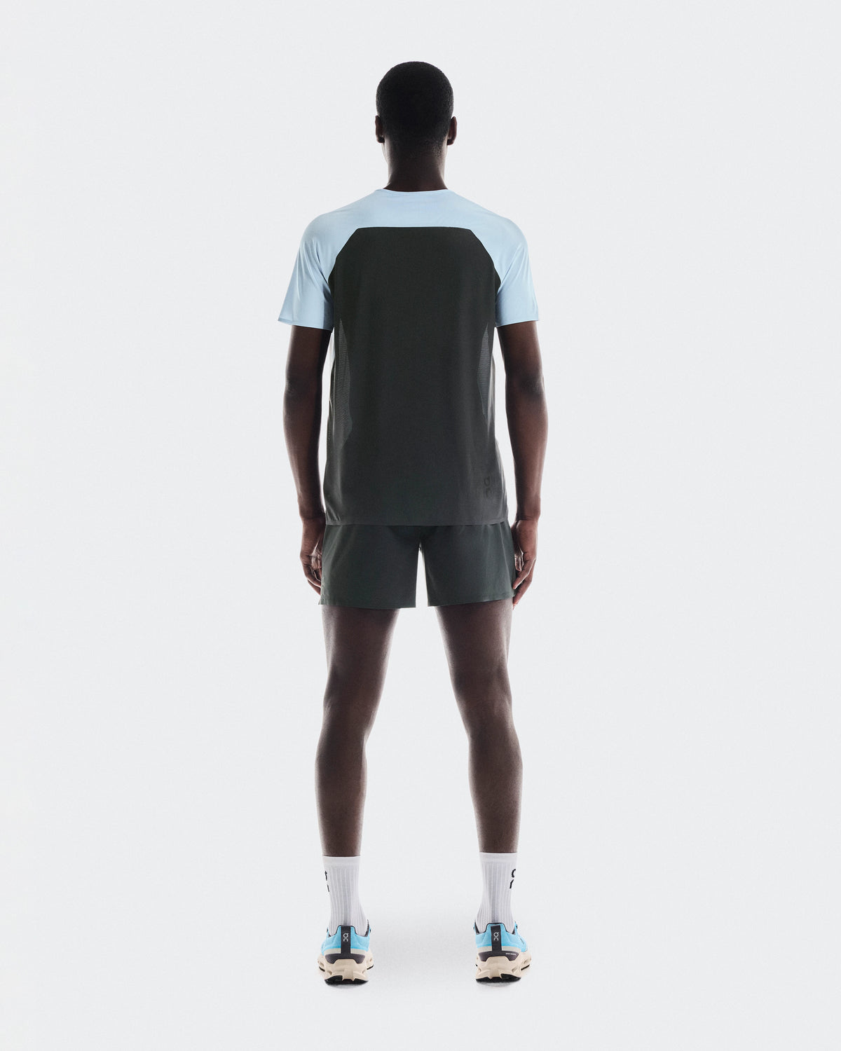 On Men’s Performance-T Arctic | Eclipse alternate view