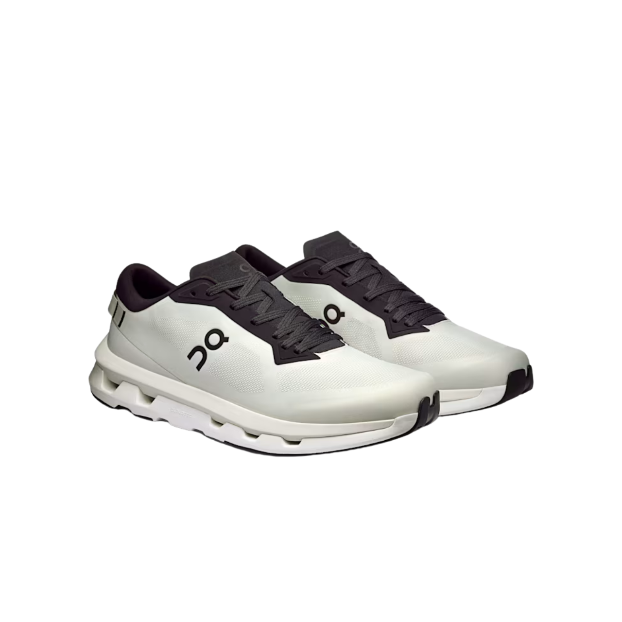 On Cloudzone – Ice / Black