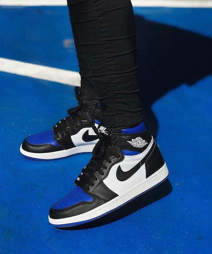 Air Jordan 1 High Royal Toe - Laceupclub