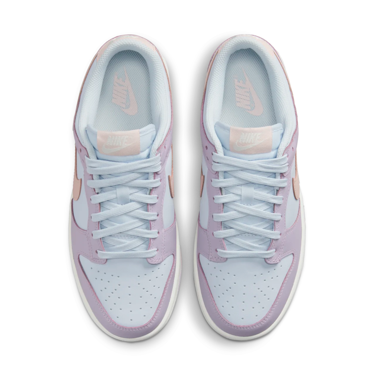 Dunk Low Atmosphere