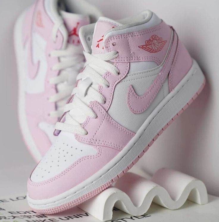 Jordan 1 Mid Pink Foam - Laceupclub