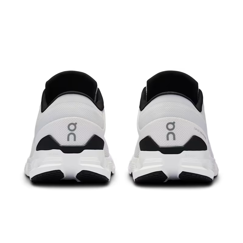 On Cloud X 4 White | Black
