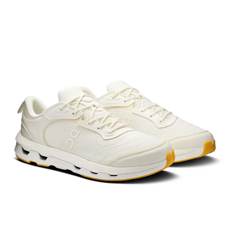 On Running Cloudzone Moon Ivory | Ivory