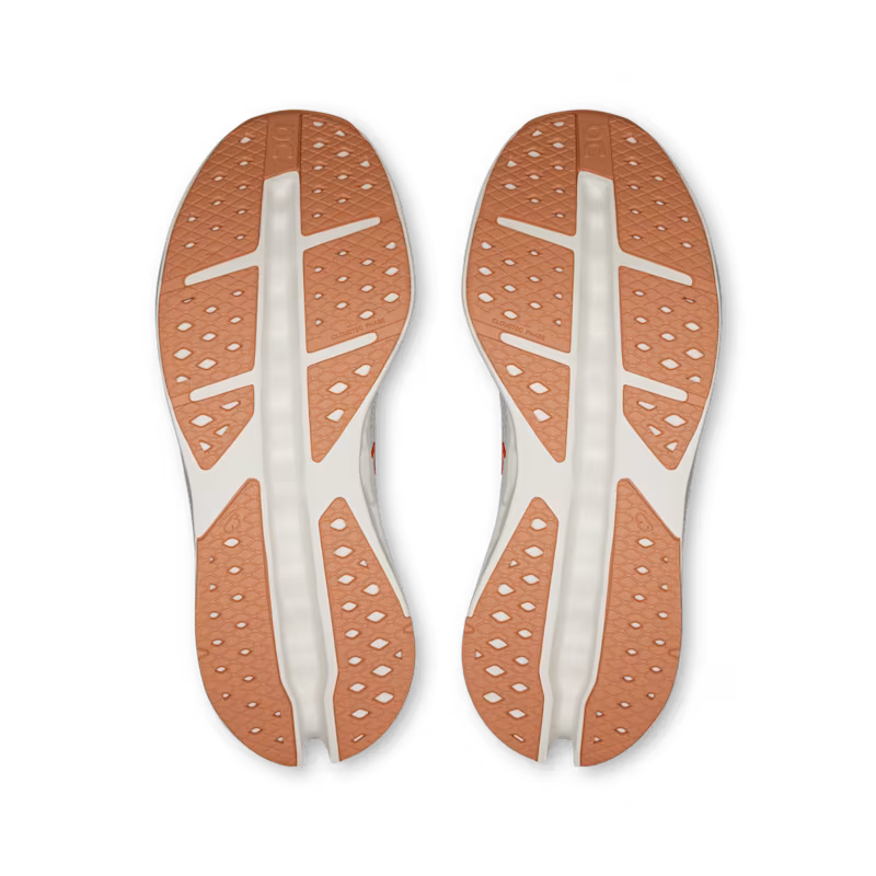 On Cloudsurfer Max – Glacier Flame