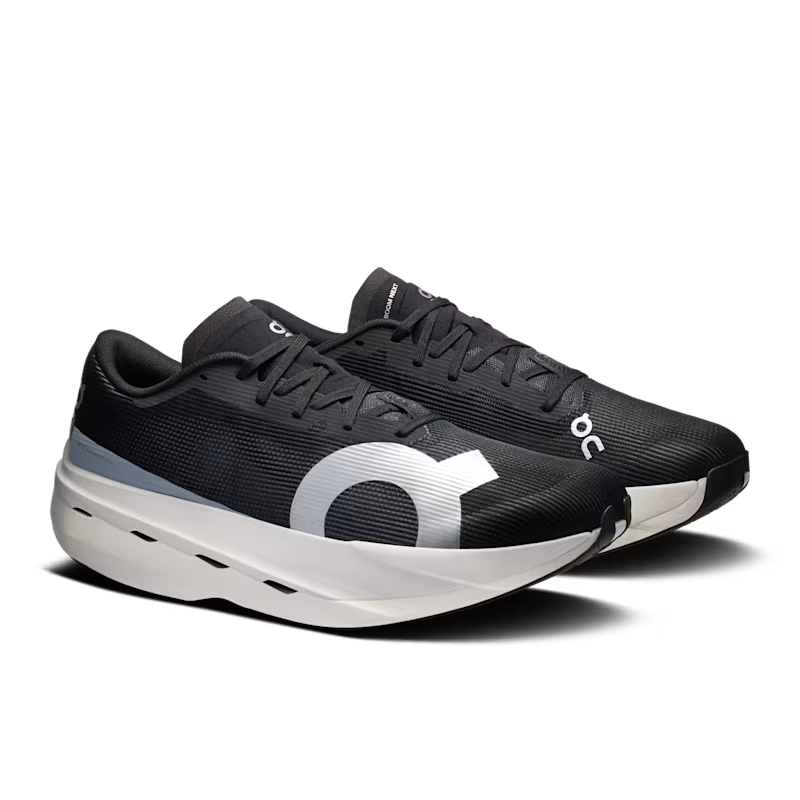 On Cloudboom Volt – White Black