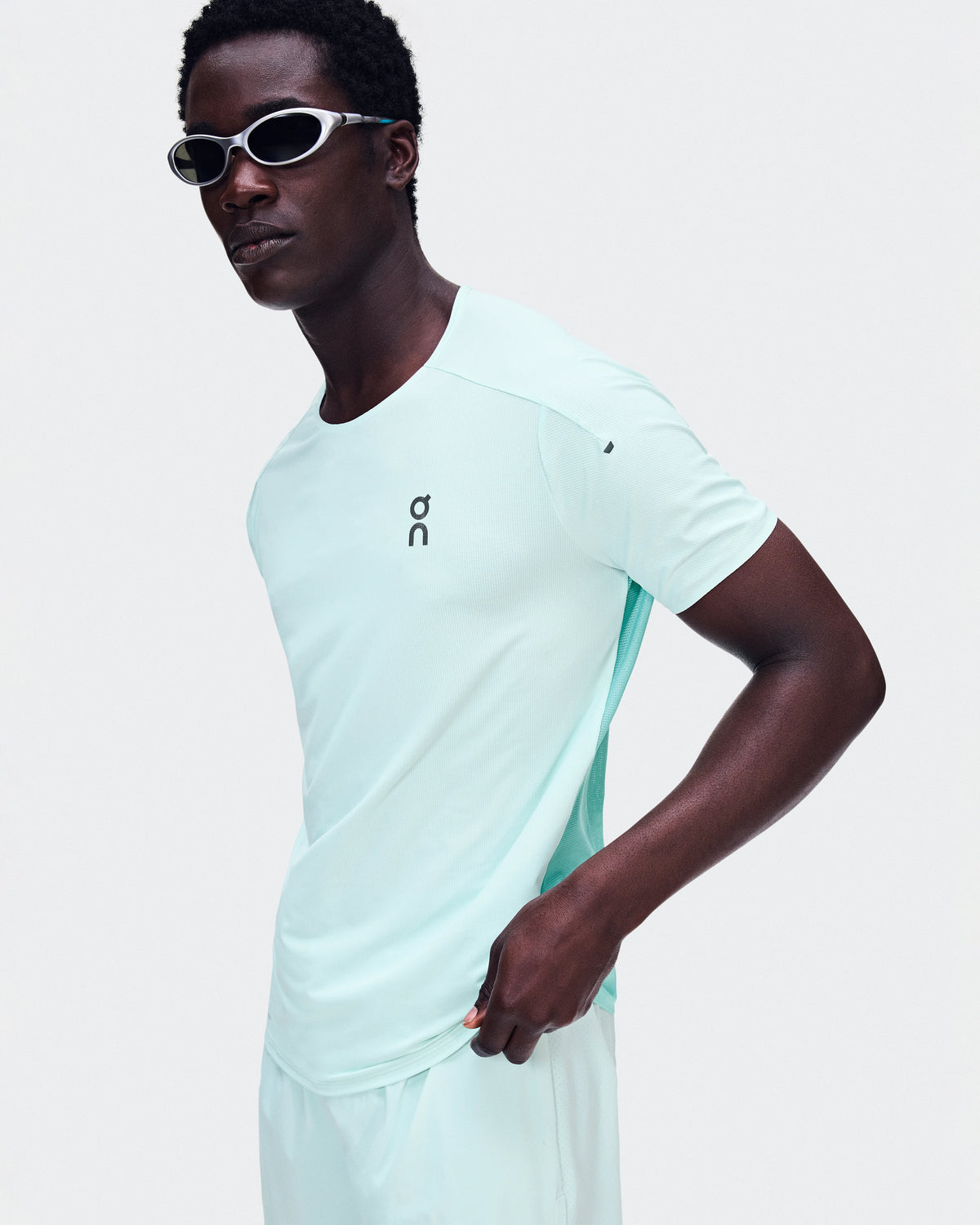 On Men’s Performance-T Flurry | Aquamarine alternate view
