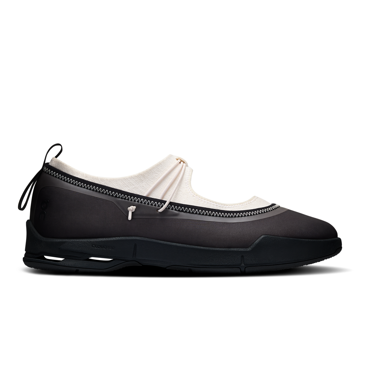 On Cloudnova Moon Mary Jane – Black | Ivory
