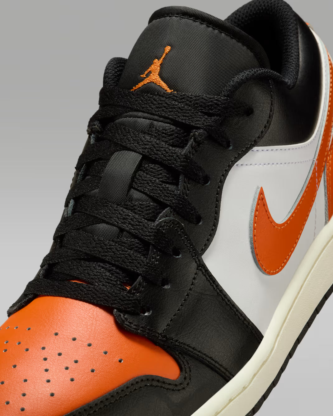 Air Jordan 1 Low “Shattered Backboard” 2025