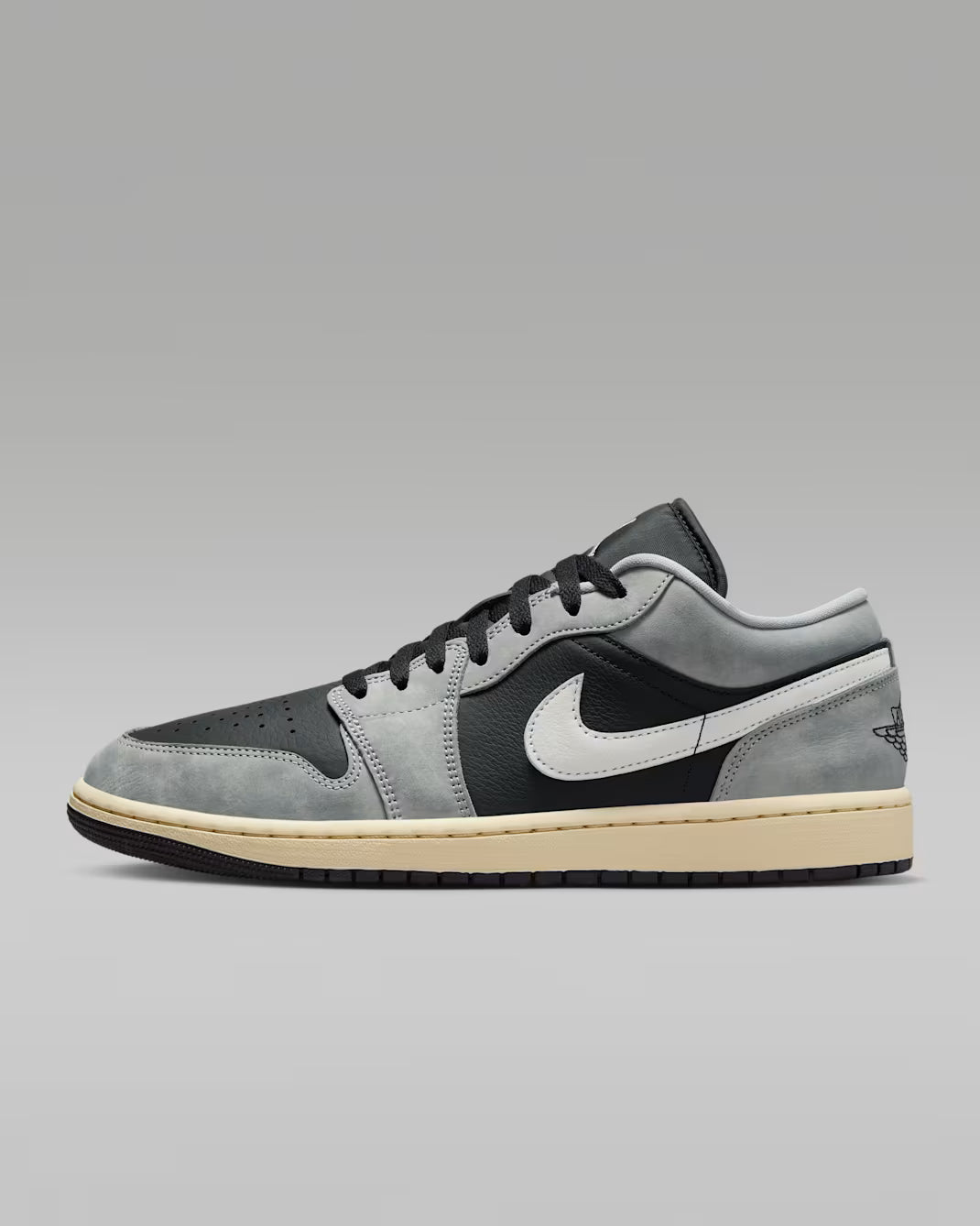 Air Jordan  1 Low SE – Light Smoke Grey / Sail / Muslin / Black
