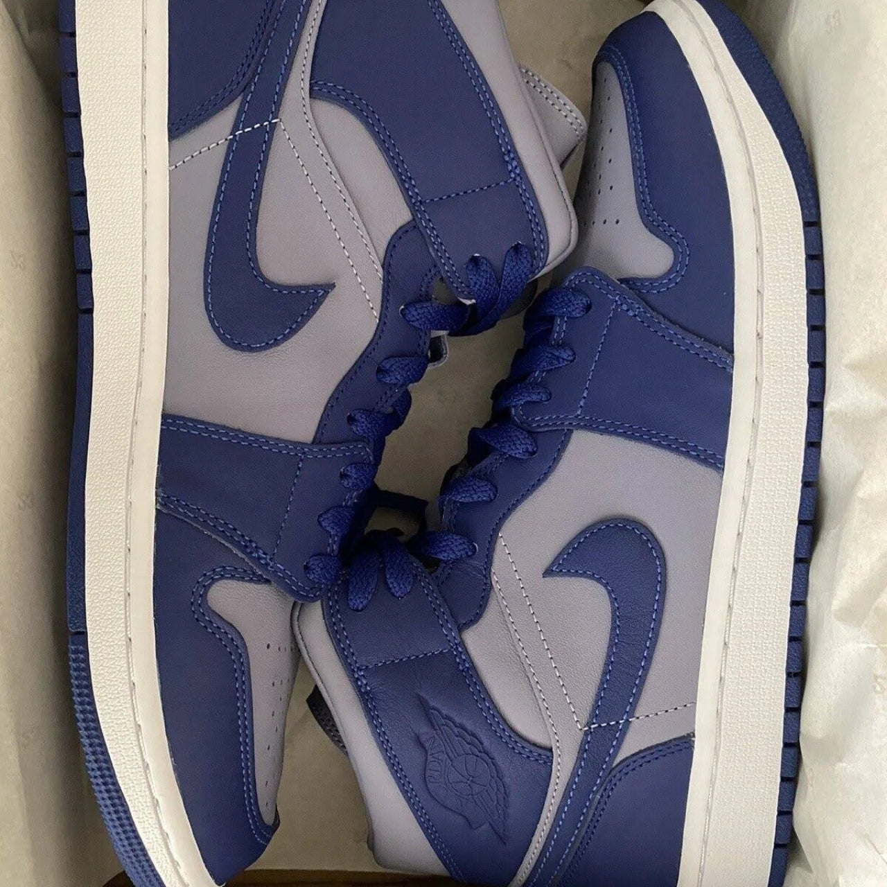 Jordan 1 Mid Iron Purple