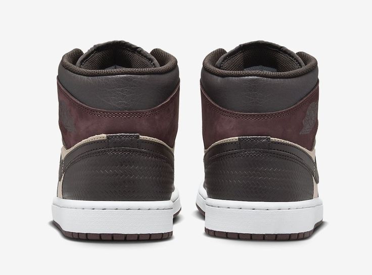 Jordan 1 Mid YMCA Paris