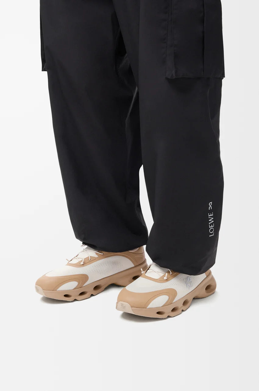 Loewe x On Cloudsolo - Dark Sand Cream|Laceupclub