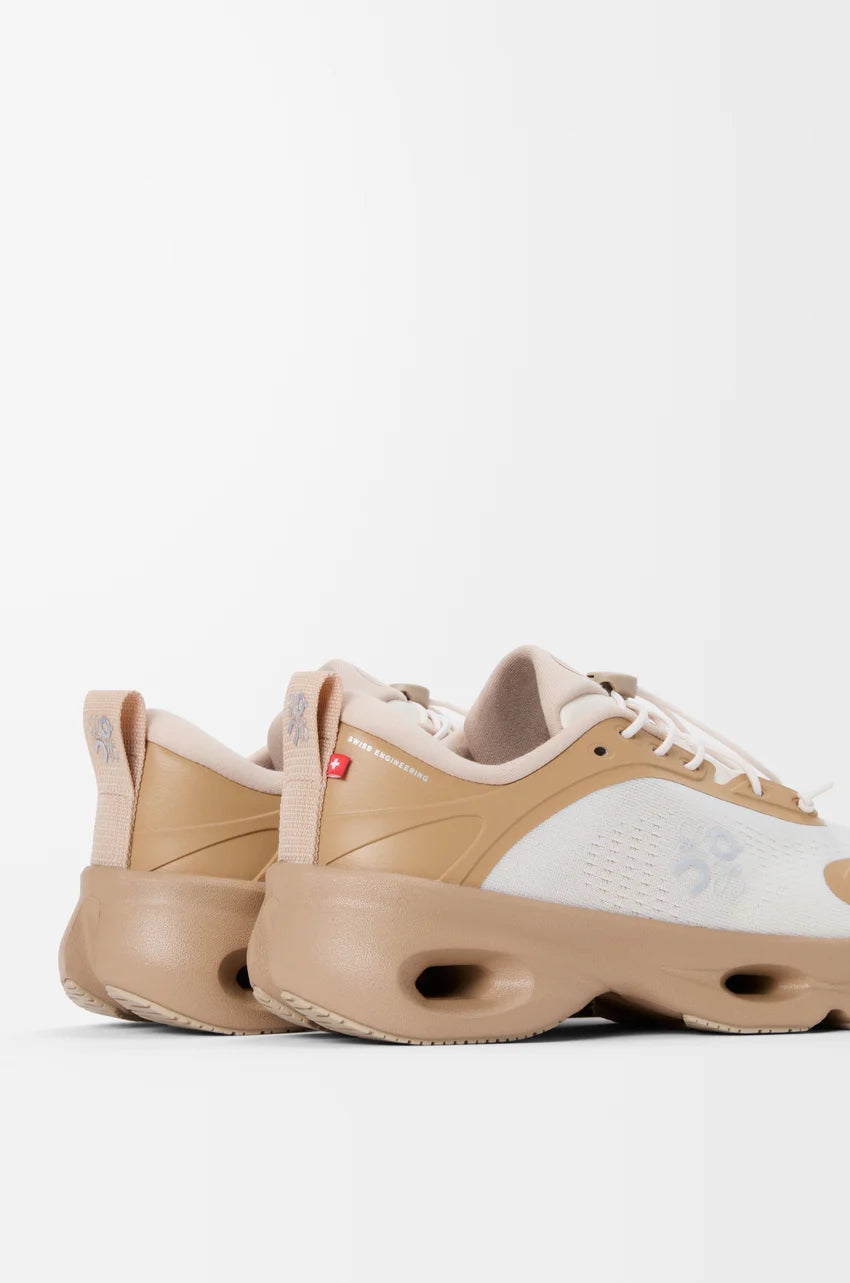 Loewe x On Cloudsolo - Dark Sand Cream|Laceupclub