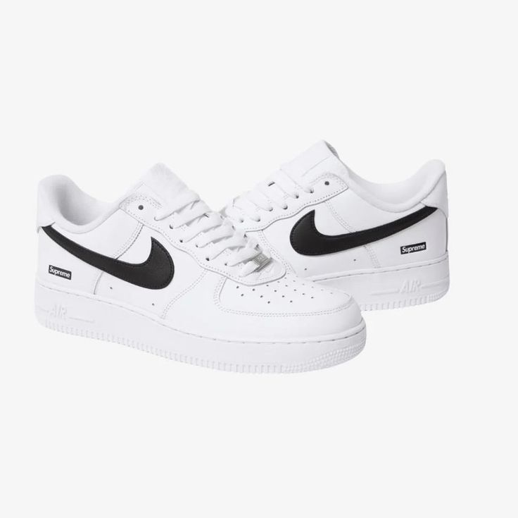 Supreme × Nike Air Force 1 Low White/Black (2025)
