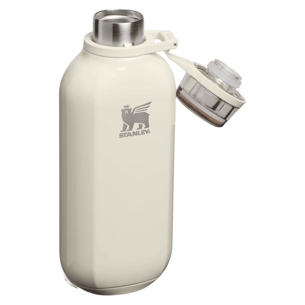 Stanley 1913 Clutch Bottle 16 OZ - Cream Gloss