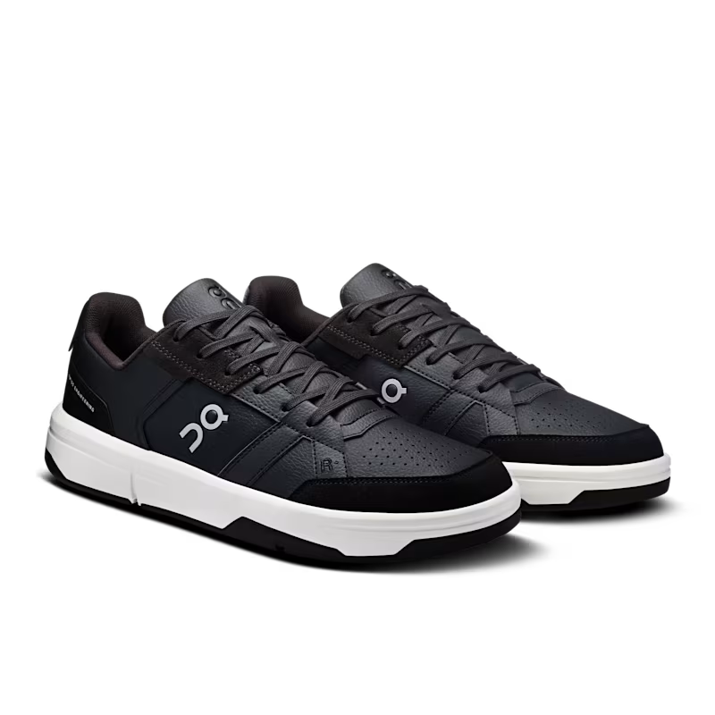 On THE ROGER Clubhouse Men's Shoes - Black White