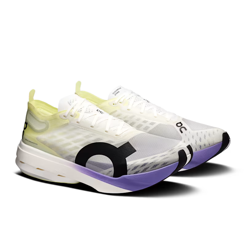 On Cloudboom Strike – White Lime