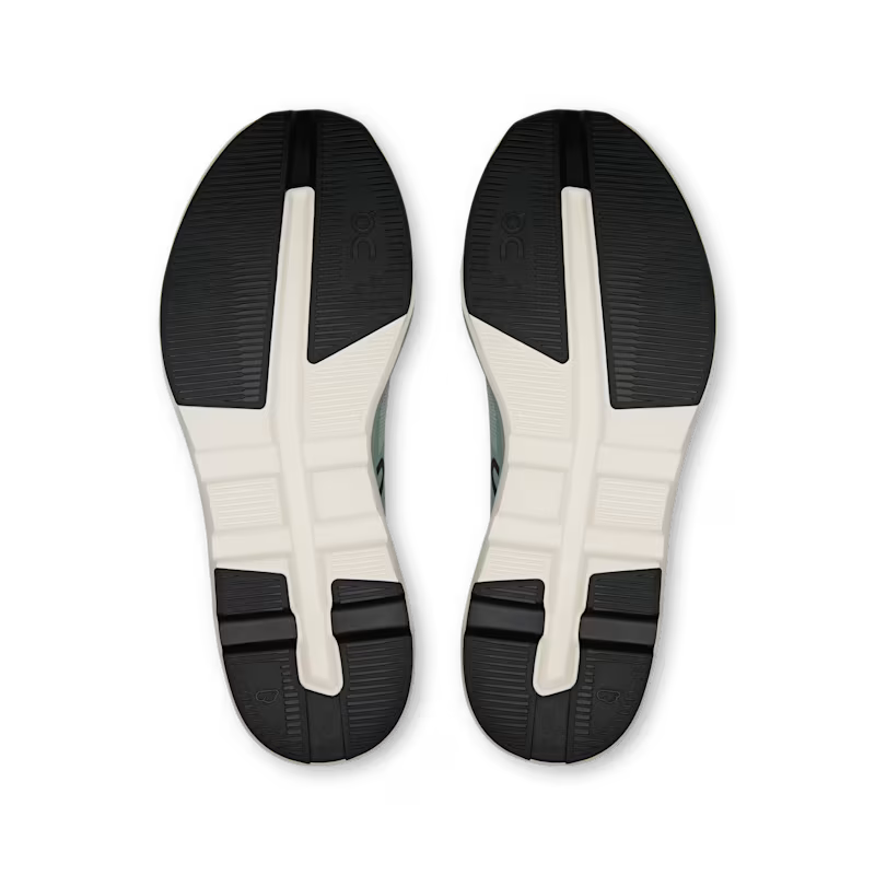 On Cloudzone Mineral | Black