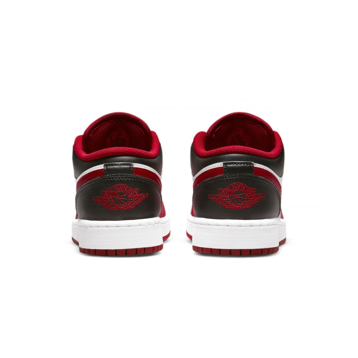 Jordan 1 Low Chicago Bull