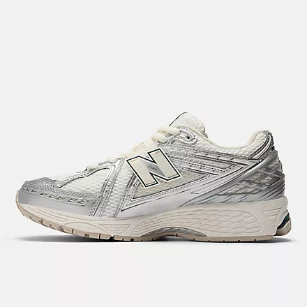 New Balance 1906R Silver Metallic Sea Salt