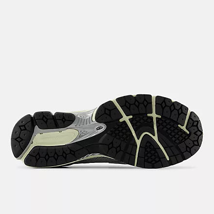 New Balance 1906LAE “Loafer Hybrid” Silver